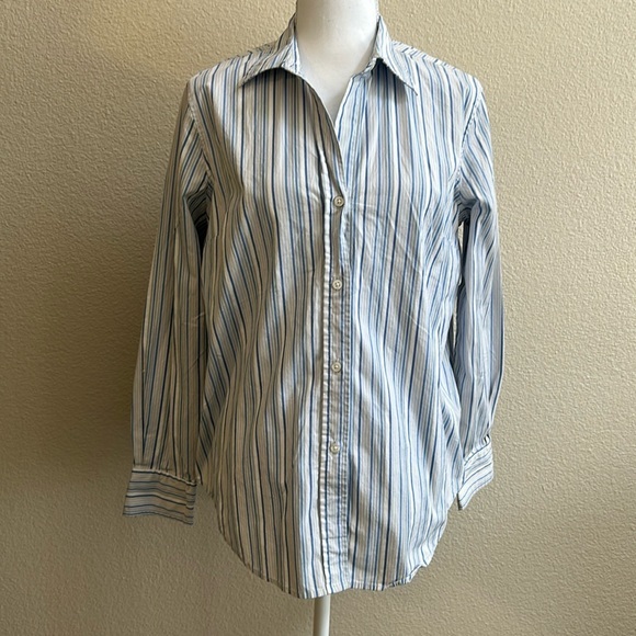 Gap Stretch sz M Blue White Pinstripe Button Up Top - Picture 1 of 6